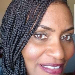 Meet your Posher, Winona